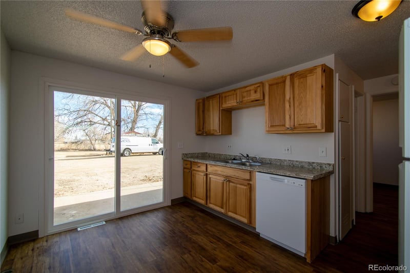 4912 S Iowa Ave, Loveland, CO 80537