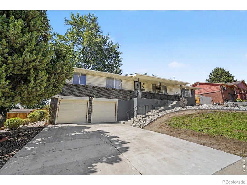 7927 Elmwood Ln, Denver, CO 80221