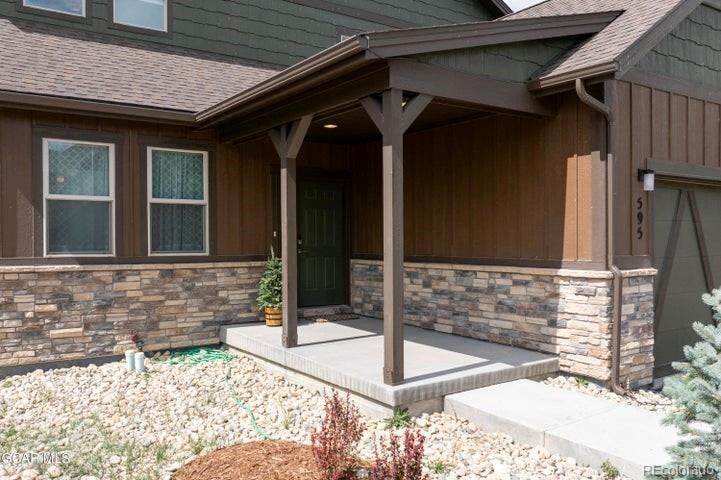 595 Elk Track Cir, Granby, CO 80446