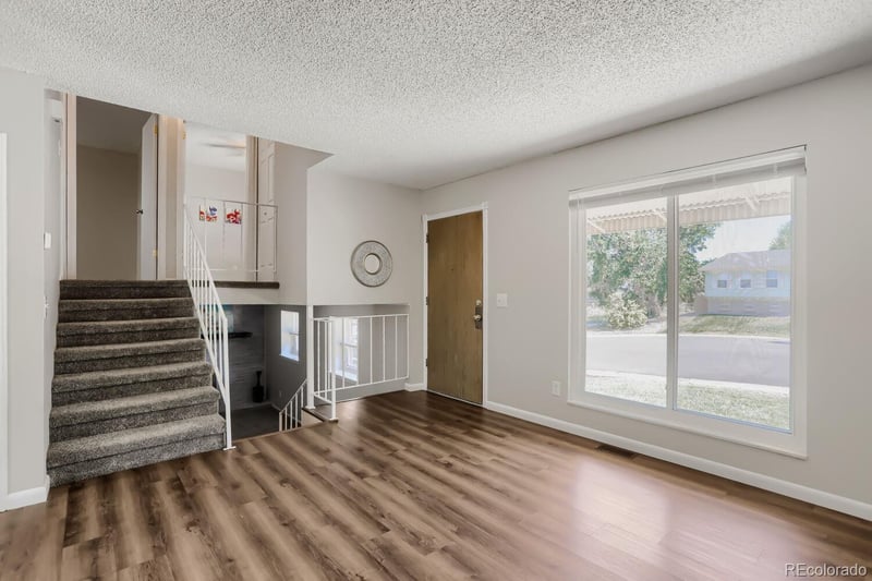 16579 E Dickenson Pl, Aurora, CO 80013