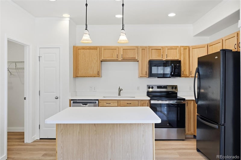 12784 Ivanhoe St, Brighton, CO 80602