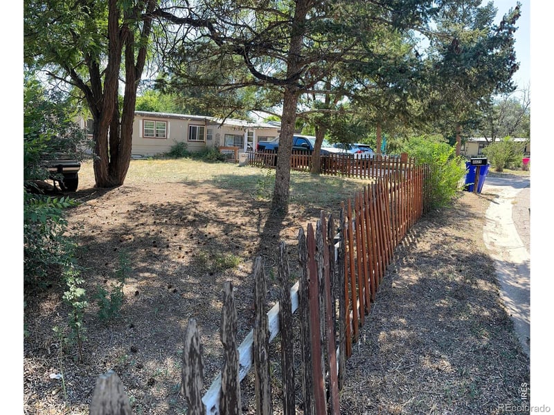 4625 Zion Dr, Greeley, CO 80634