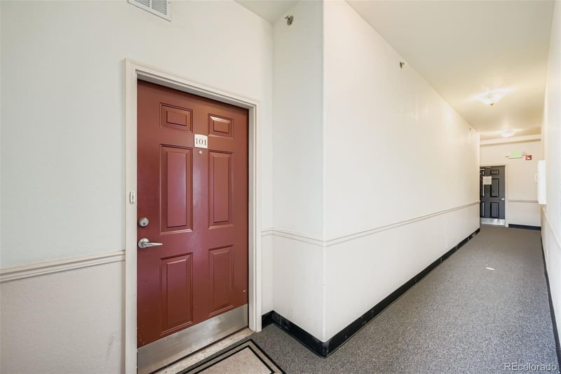 15700 E Jamison Dr #Bldg 7-101, Englewood, CO 80112