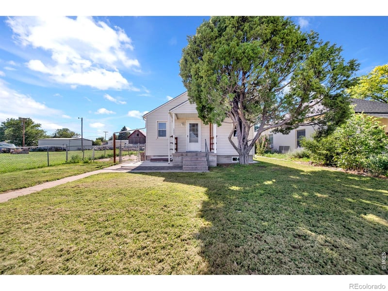 333 Cedar Ave, Akron, CO 80720