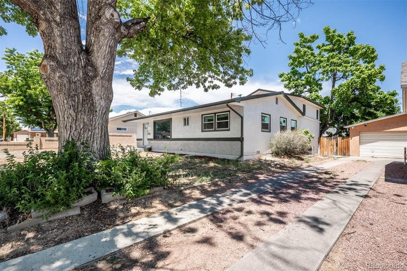 1604 Garwood Dr, Pueblo, CO 81005