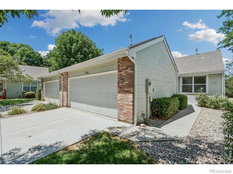 724 Shadowmere Ct, Fort Collins, CO 80526