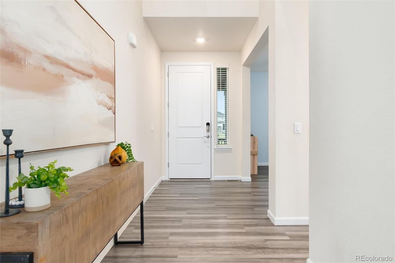 7376 S White Crow Way, Aurora, CO 80016
