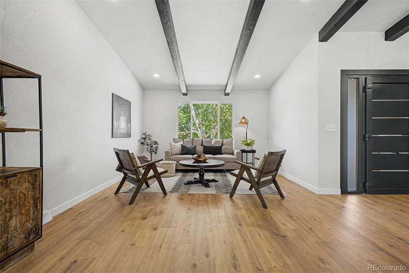 845 S Moore St, Denver, CO 80226