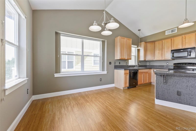 10343 E 26th Ave, Denver, CO 80238