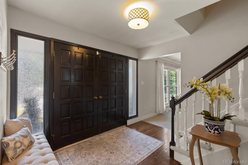 7180 W Fairview Dr, Littleton, CO 80128