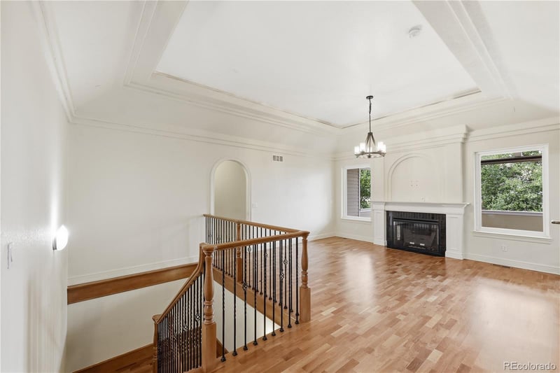 2057 S Ironton Ct, Aurora, CO 80014