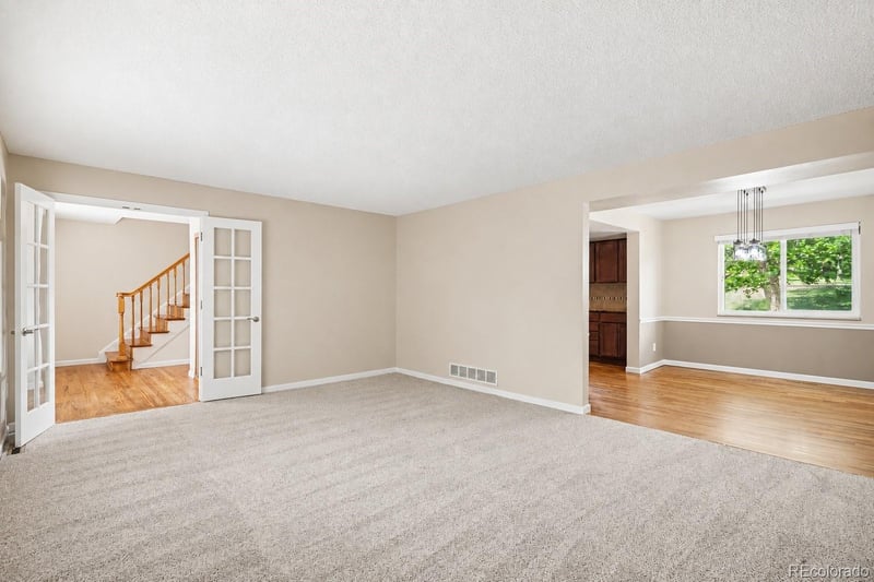 5406 S Rifle Ct, Centennial, CO 80015