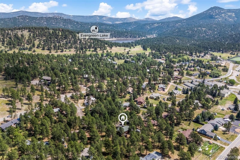 29866 Woods Dr, Evergreen, CO 80439