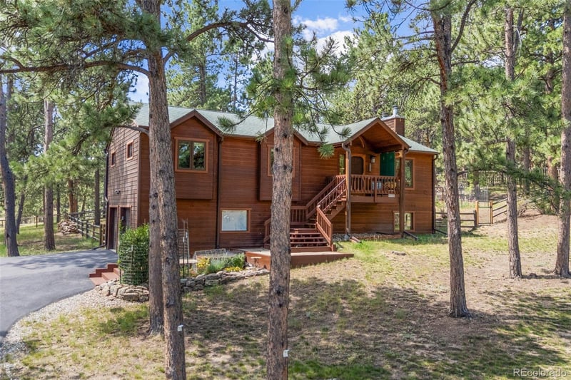 29866 Woods Dr, Evergreen, CO 80439