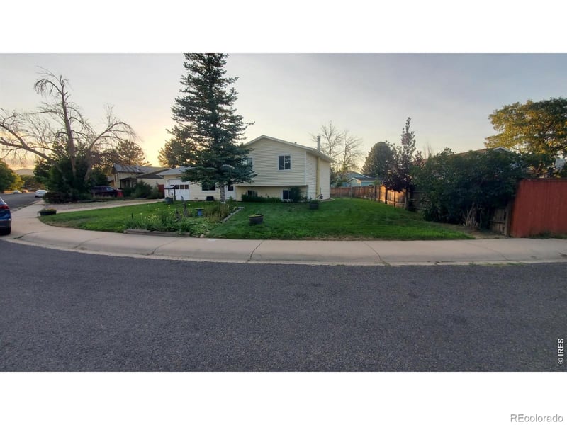 2904 Swing Station Way, Fort Collins, CO 80521