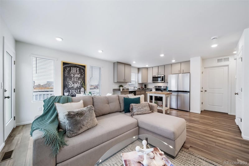 46519 Gold Prairie Dr, Bennett, CO 80102