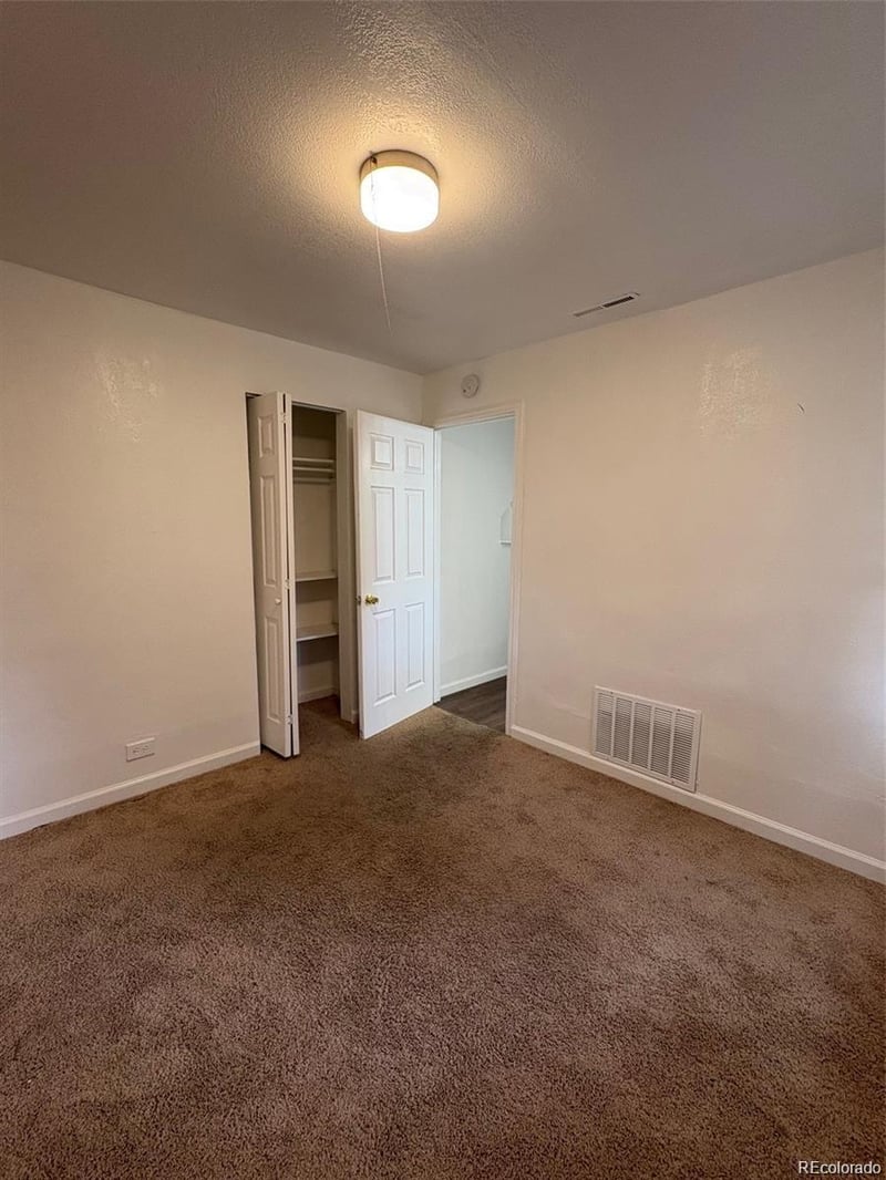 1565 Xanthia St, Denver, CO 80220