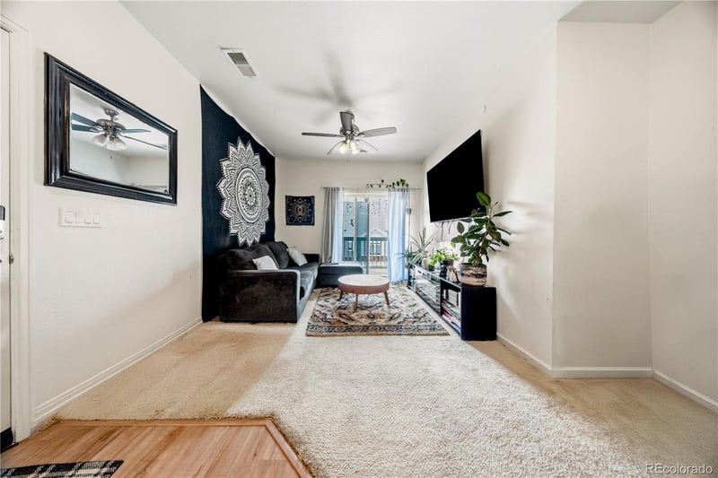 1861 S Dunkirk St #302, Aurora, CO 80017