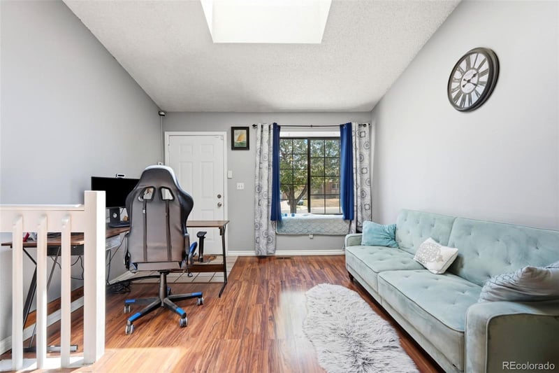 18897 E Montana Dr, Aurora, CO 80017