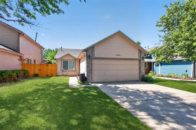 12816 E Wyoming Cir, Aurora, CO 80012