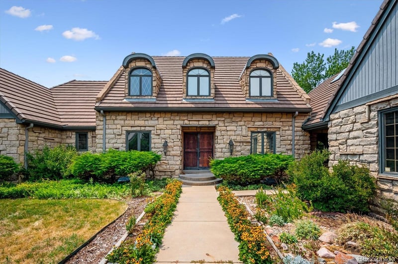 2530 S Gray Ct, Denver, CO 80227