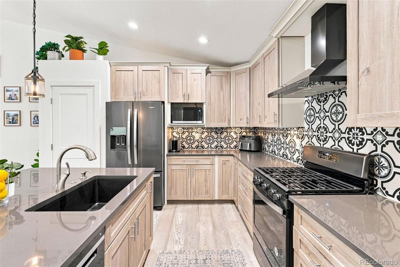 823 Van Gordon St, Golden, CO 80401