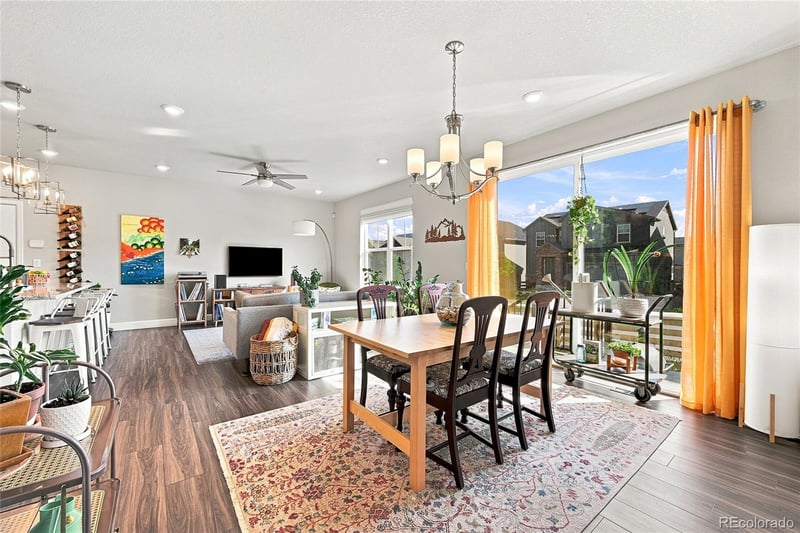 8281 Hunts Peak St, Littleton, CO 80125