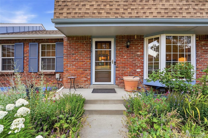 2515 E Geddes Pl, Littleton, CO 80122