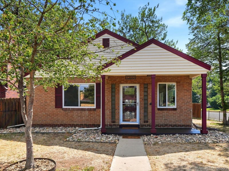 1200 Jasmine St, Denver, CO 80220