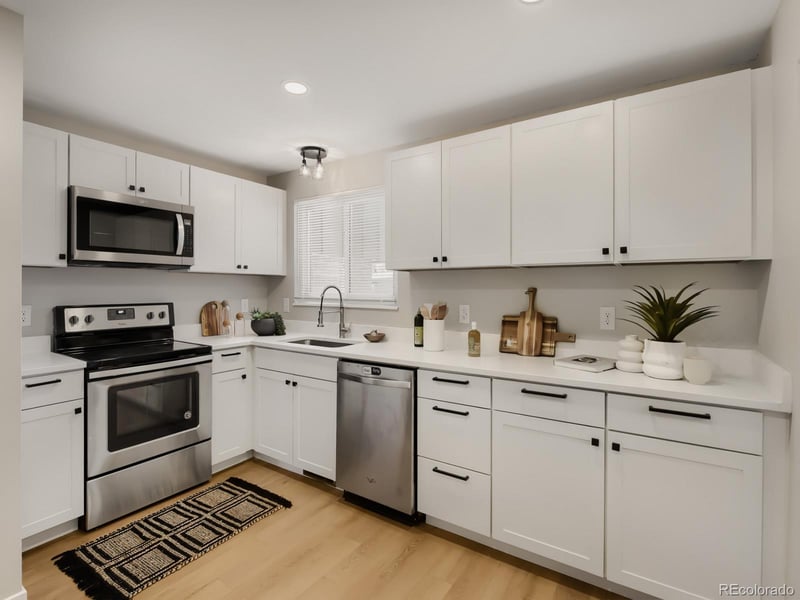 7782 W Glasgow Pl, Littleton, CO 80128