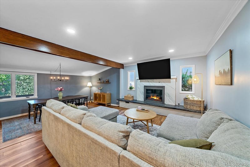 1809 S Van Gordon Ct, Denver, CO 80228