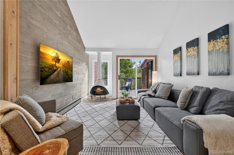 300 E Miners Creek Rd #B, Frisco, CO 80443
