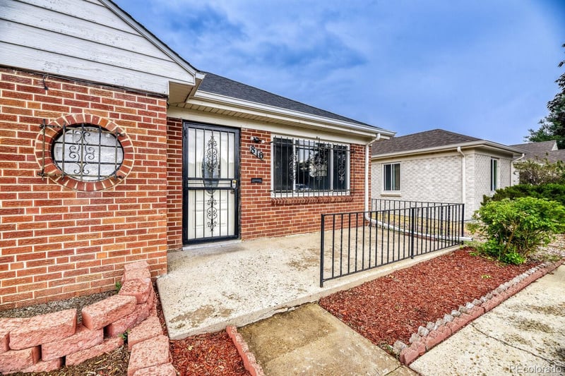 816 S Dale Ct, Denver, CO 80219