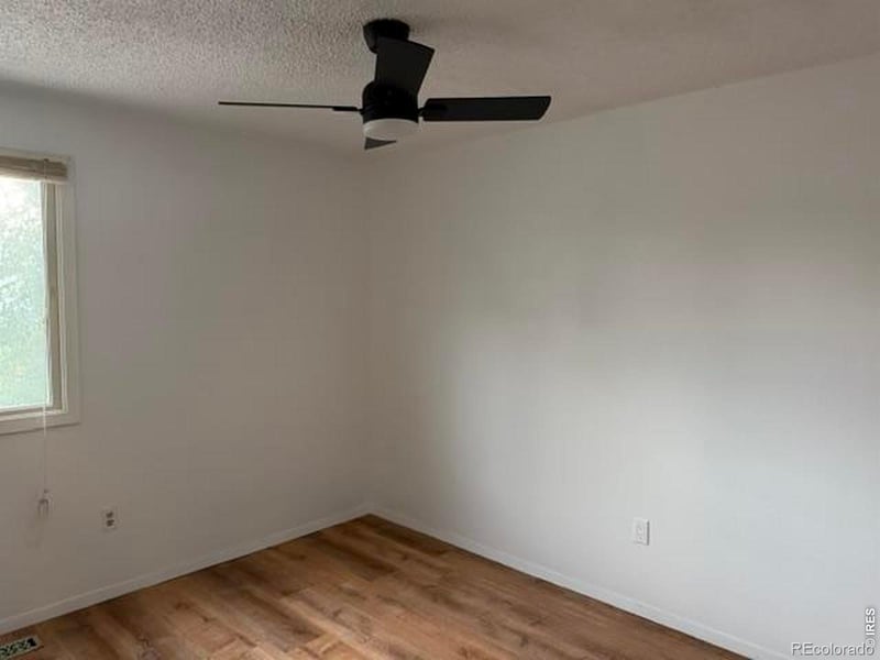 1140 Meadow St, Longmont, CO 80501