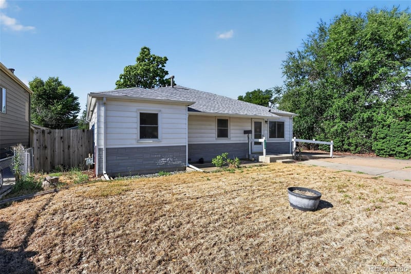 1730 Hoffman Way, Denver, CO 80229