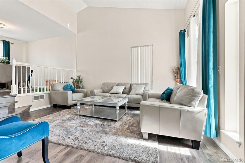 4976 S Malaya Ct, Aurora, CO 80015