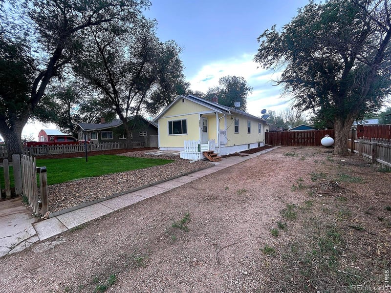 24801 1st St, Galeton, CO 80622