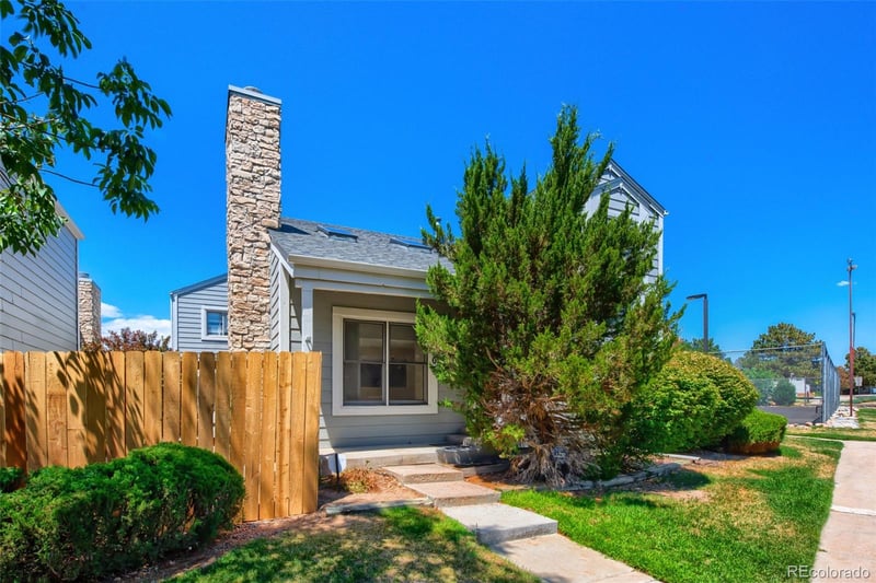 11703 E Cornell Cir, Aurora, CO 80014
