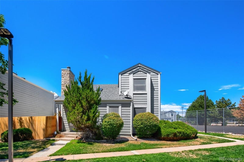 11703 E Cornell Cir, Aurora, CO 80014