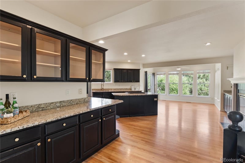 1136 Vista Oaks Dr, Colorado Springs, CO 80921