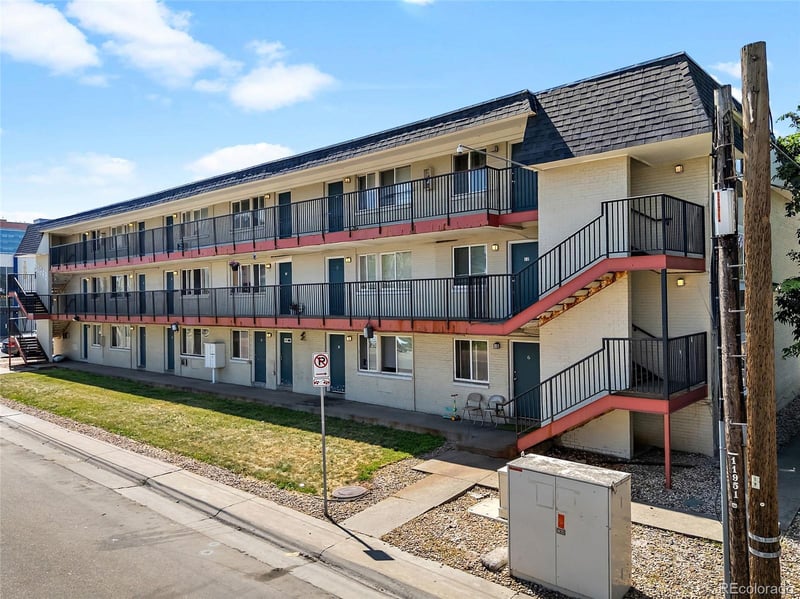 11948 E 17th Ave, Aurora, CO 80010
