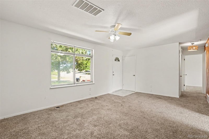 3034 S Laredo Cir, Aurora, CO 80013