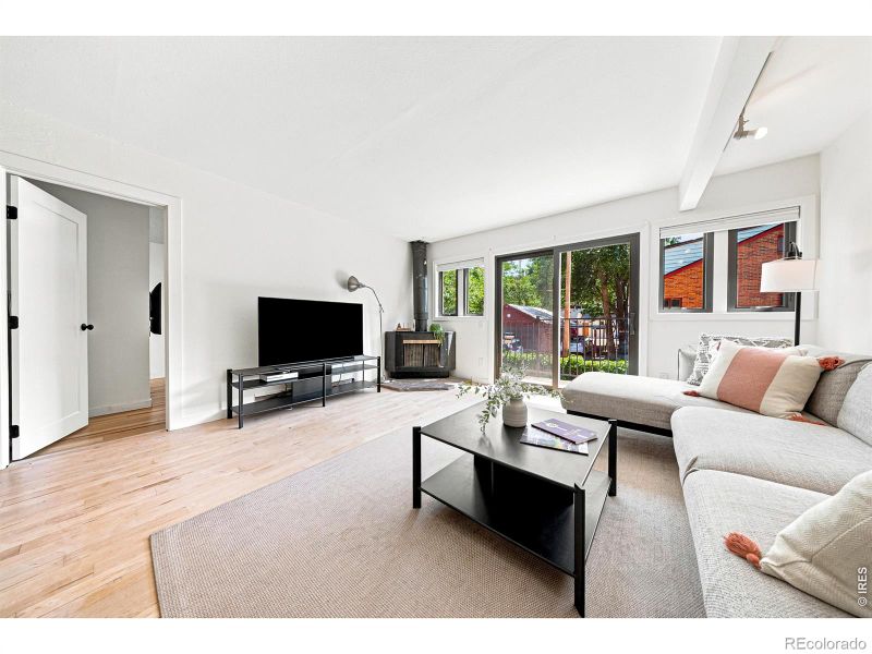 600 Arapahoe Ave #5, Boulder, CO 80302