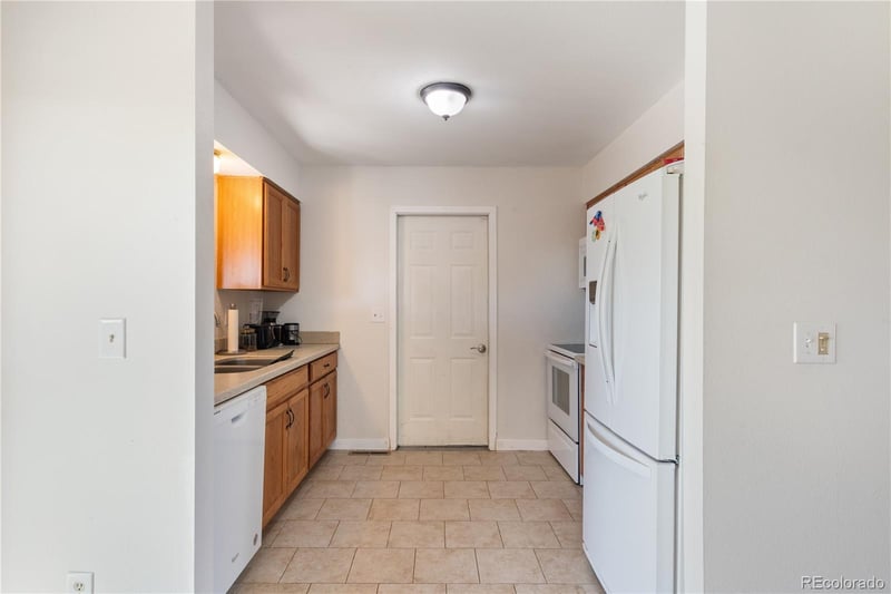 1754 E 97th Dr, Thornton, CO 80229