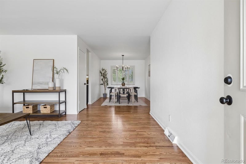8084 E Oberlin Pl, Denver, CO 80237