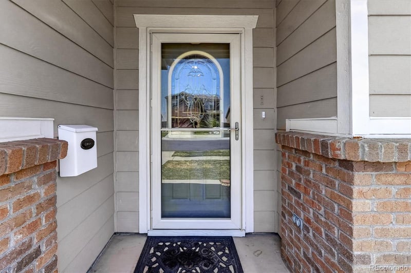 5531 Lewiston Ct, Denver, CO 80239