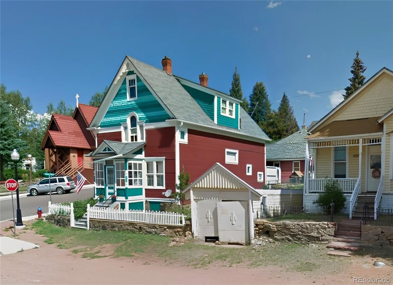 401 E Carr Ave, Cripple Creek, CO 80813