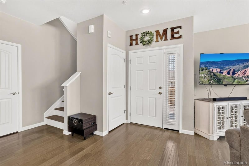 24817 E Calhoun Pl #B, Aurora, CO 80016
