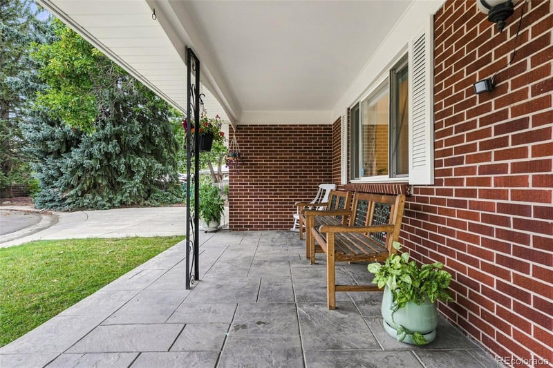 8665 W 21st Ave, Denver, CO 80215