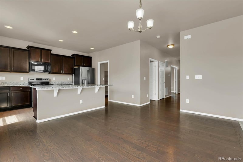 22426 E Layton Cir, Aurora, CO 80015